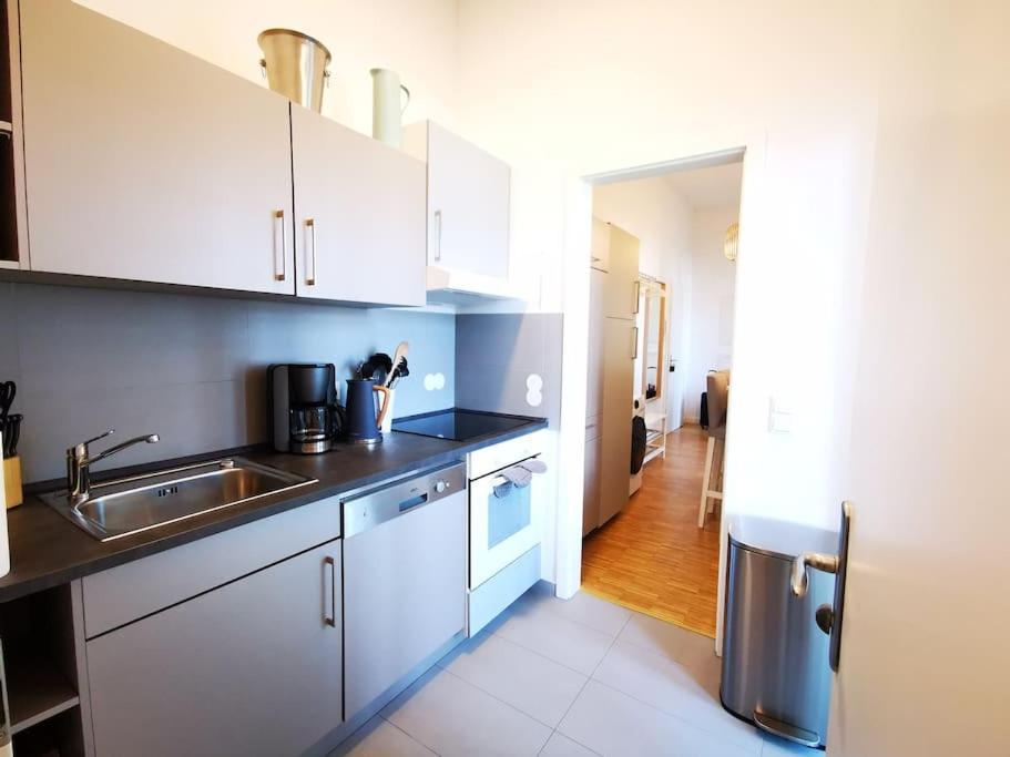Sc 07 By Rockchair L Superhost Status L 2,5 Bedrooms Boxspringbeds Balcony Elevator Welcomes You! *