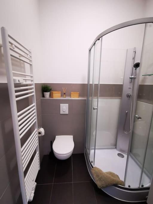 Sc 07 By Rockchair L Superhost Status L 2,5 Bedrooms Boxspringbeds Balcony Elevator Welcomes You!