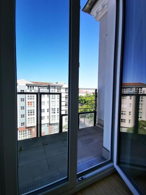Sc 07 By Rockchair L Superhost Status L 2,5 Bedrooms Boxspringbeds Balcony Elevator Welcomes You! * Berlino