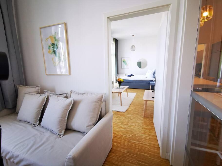 Sc 07 By Rockchair L Superhost Status L 2,5 Bedrooms Boxspringbeds Balcony Elevator Welcomes You! Appartamento