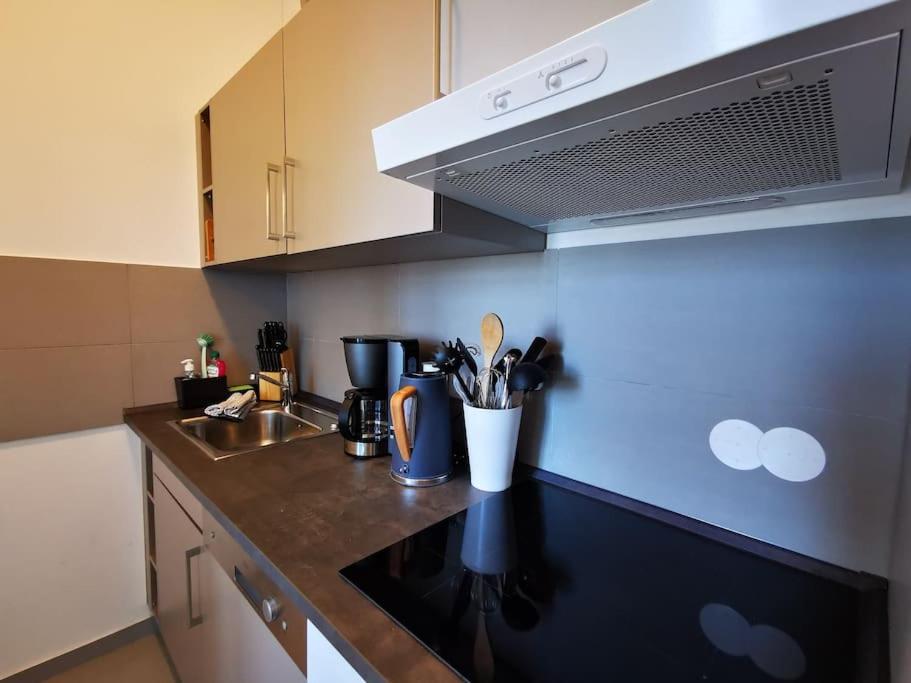 Sc 07 By Rockchair L Superhost Status L 2,5 Bedrooms Boxspringbeds Balcony Elevator Welcomes You! * Berlino