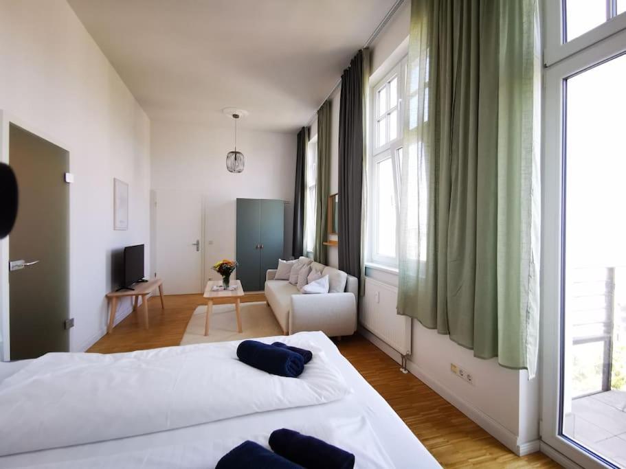 Sc 07 By Rockchair L Superhost Status L 2,5 Bedrooms Boxspringbeds Balcony Elevator Welcomes You! Appartamento Berlino