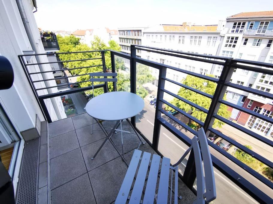 Sc 07 By Rockchair L Superhost Status L 2,5 Bedrooms Boxspringbeds Balcony Elevator Welcomes You! Berlino